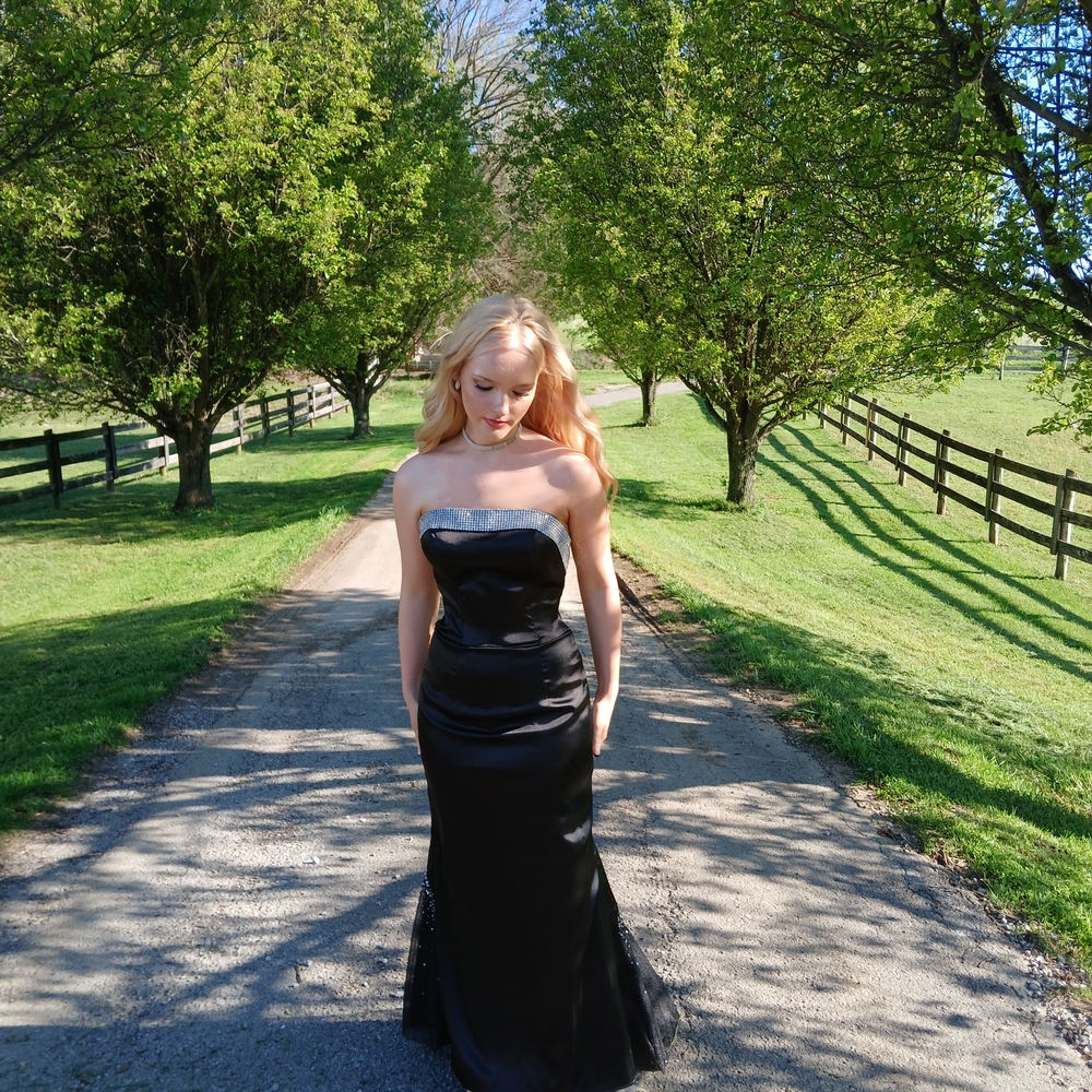 Black Strapless Prom Gown